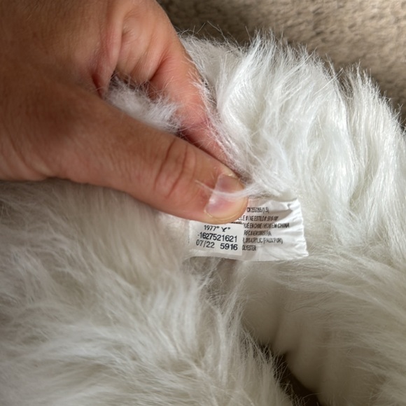 abominable snowman slippers - Picture 5 of 5